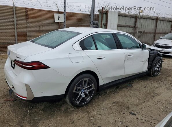 WBY33FK09RCS04214 2024 BMW OTHER White Հետևի աջ