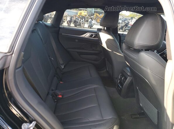 WBY43AW01RFS85645 2024 BMW I4 Black Հետևի նստատեղերի տեսք