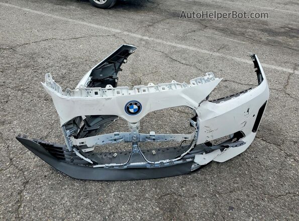 WBY43AW02RFT04462 2024 BMW I4 Белый Вид подкапотного пространства