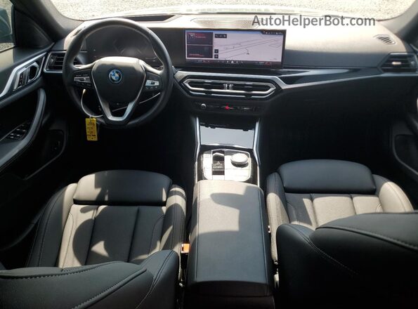 WBY43AW04RFT35325 2024 BMW I4 Black Առջևի վահանակի տեսք