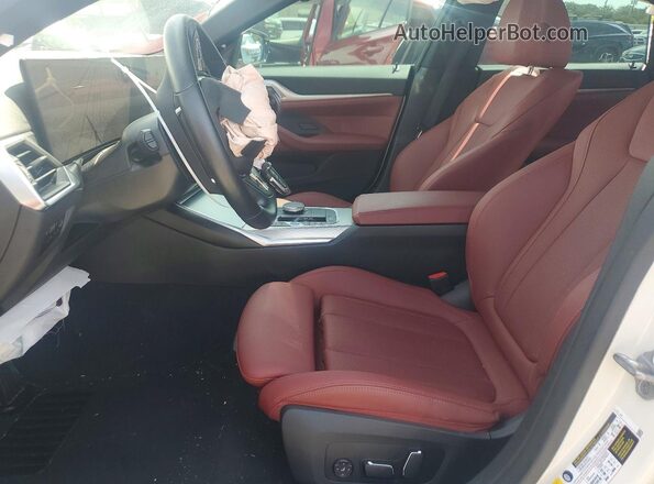WBY43AW06RFT37271 2024 BMW I4 White Вид салону спереду