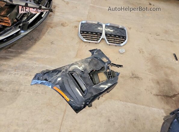 WBY43AW07PFR20929 2023 BMW I4 Black ძრავის განყოფილების ხედი