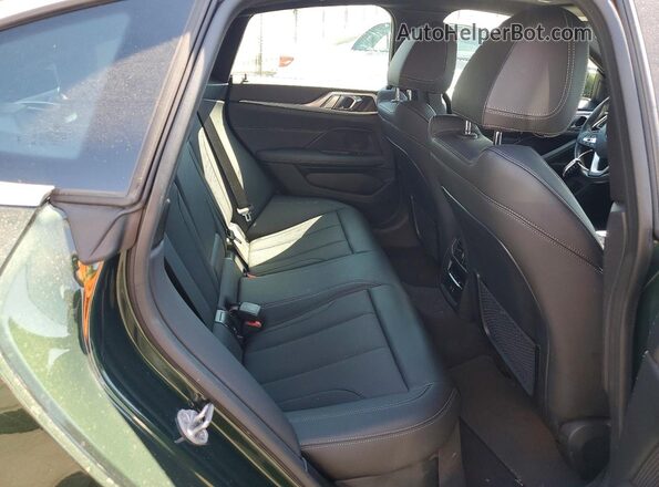 WBY73AW01RFR57345 2024 BMW I4 Green Widok tylnych siedzeń