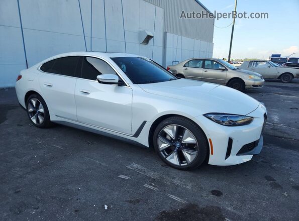 WBY73AW02NFM89328 2022 BMW I4 White Передня права чверть