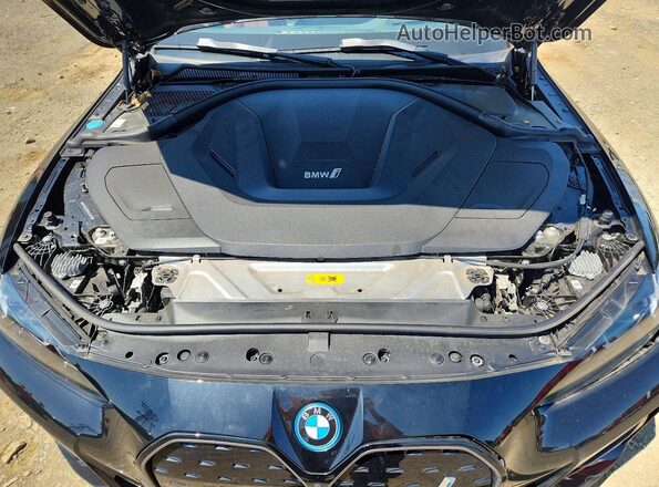 WBY73AW04RFS37411 2024 BMW I4 Black Սալոնի հետևի տեսք