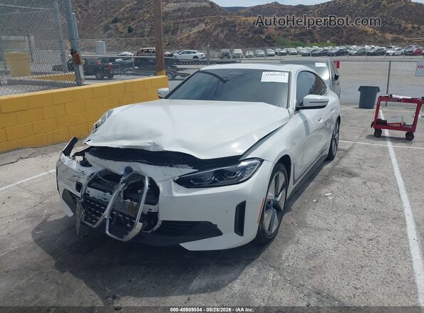 WBY73AW0XPFR12577 2023 BMW I4 White Առջևի ձախ երեք քառորդ տեսարան