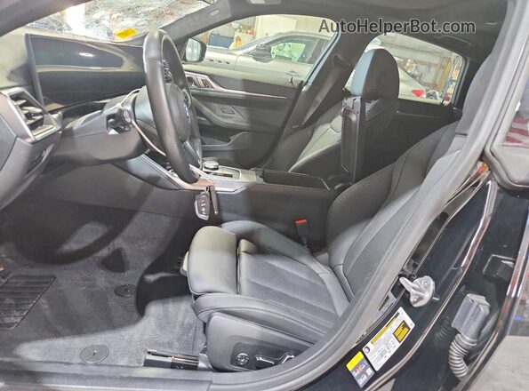 WBY83FB00RFS71577 2024 BMW I4 Black Вид салону спереду
