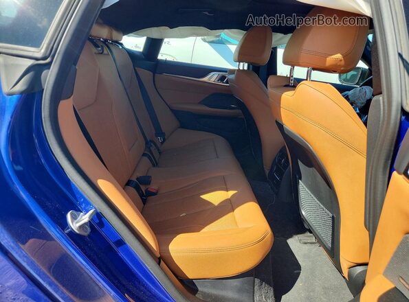 WBY83FB01RFS74262 2024 BMW I4 Синий Вид задних сидений
