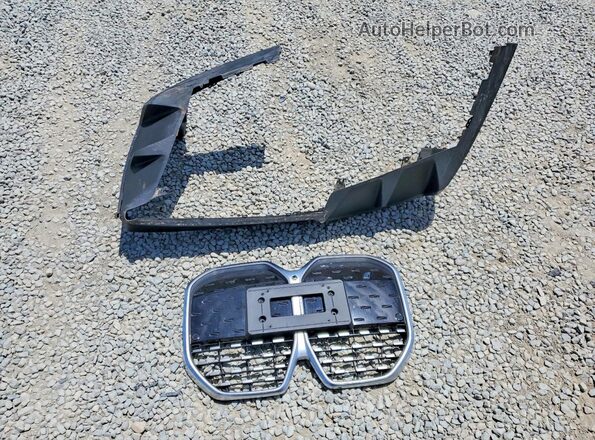 WBY83FB06RFR94558 2024 BMW I4 Черный Вид подкапотного пространства