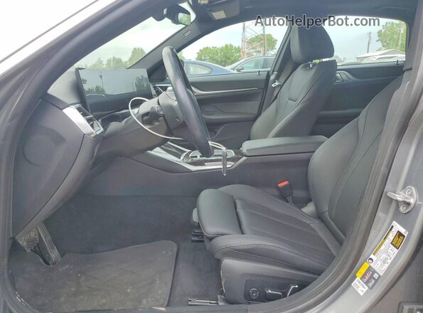 WBY83FB08RFS82133 2024 BMW I4 Gray Սալոնի դիմացի տեսք