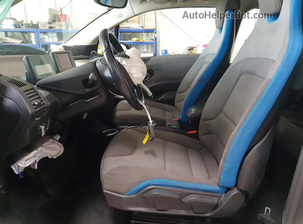 WBY8P8C56K7E53913 2019 BMW I3 Black Vista interior delantera