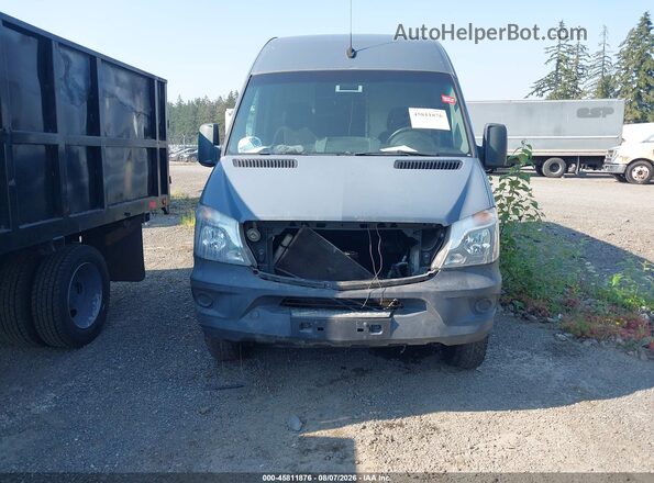 WD3PE7CD3JP640777 2018 MERCEDES-BENZ SPRINTER Blue Widok wnętrza z tyłu