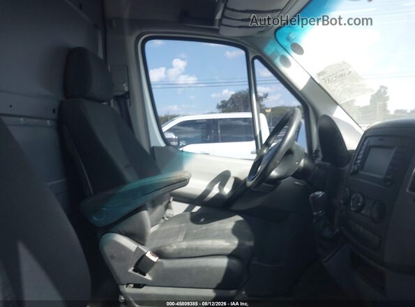 WD3PE7DD6GP226500 2016 MERCEDES-BENZ SPRINTER White Widok wnętrza z przodu