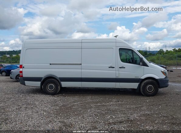 WD3PE8DD1GP181200 2016 MERCEDES-BENZ SPRINTER Белый Вид задней части салона