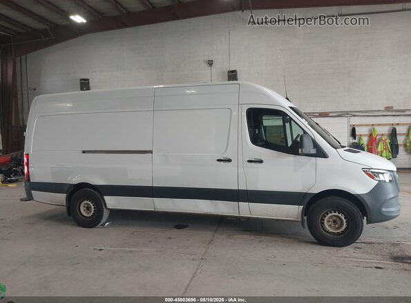 WD3PF1CD5KP100715 2019 MERCEDES-BENZ SPRINTER Белый Вид задней части салона