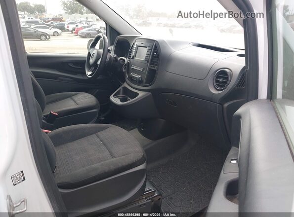 WD3PG2EA7L3673131 2020 MERCEDES-BENZ METRIS White Vista interior delantera