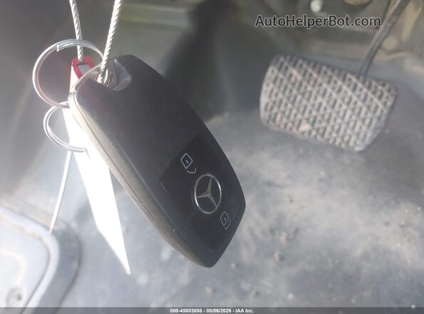 WD4PF0CD6KP087737 2019 MERCEDES-BENZ SPRINTER Синий Вид панели приборов