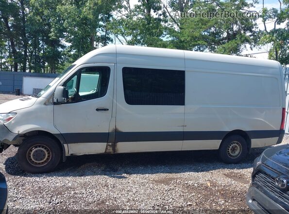 WD4PF1CD2KP078863 2019 MERCEDES-BENZ SPRINTER White Панорамний вид салону 360°