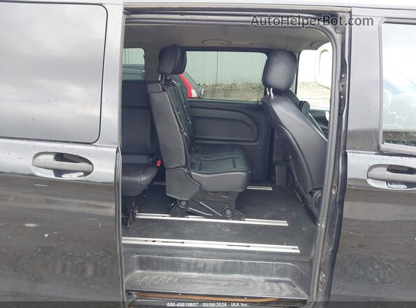 WD4PG2EE3J3411912 2018 MERCEDES-BENZ METRIS Black Вид наклейки з VIN-кодом