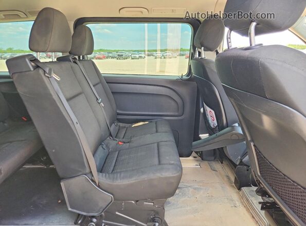 WD4PG2EE4K3585263 2019 MERCEDES-BENZ METRIS Black Вид задньої частини салону