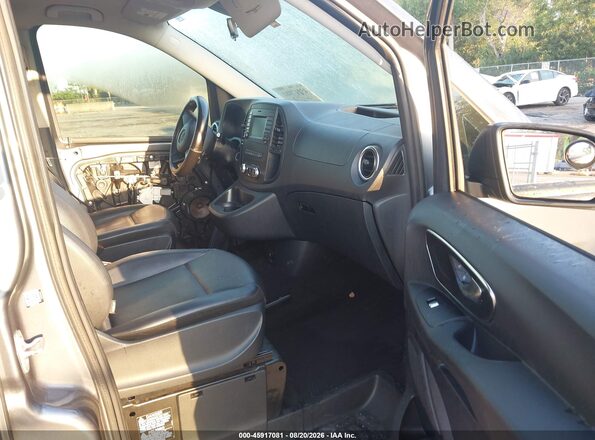 WD4PG2EE7G3129961 2016 MERCEDES-BENZ METRIS Gray წინა სალონის ხედი