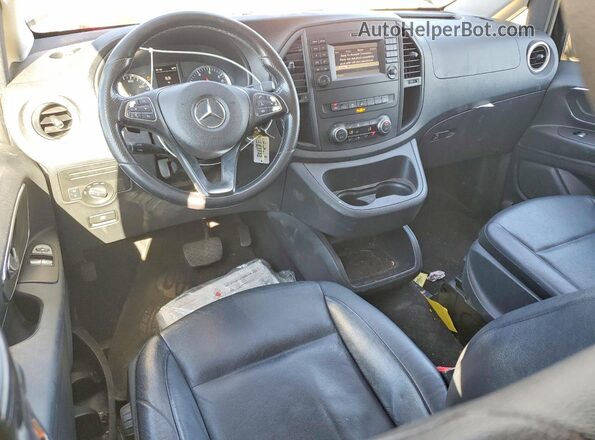 WD4PG2EEXG3132417 2016 MERCEDES-BENZ METRIS Black Dashboard view