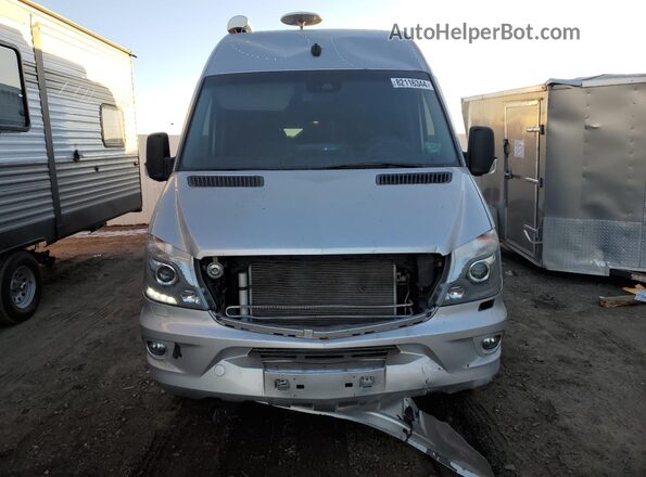 WDAPF4CCXJP646555 2018 MERCEDES-BENZ SPRINTER Silver Vista del cuadro de instrumentos