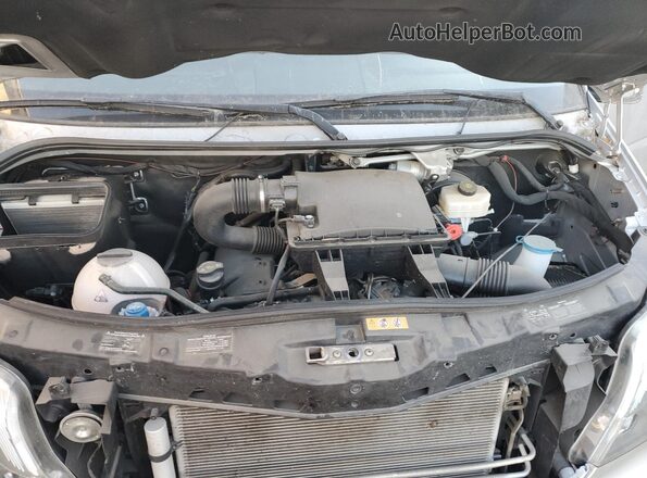 WDAPF4CCXJP646555 2018 MERCEDES-BENZ SPRINTER Silver 