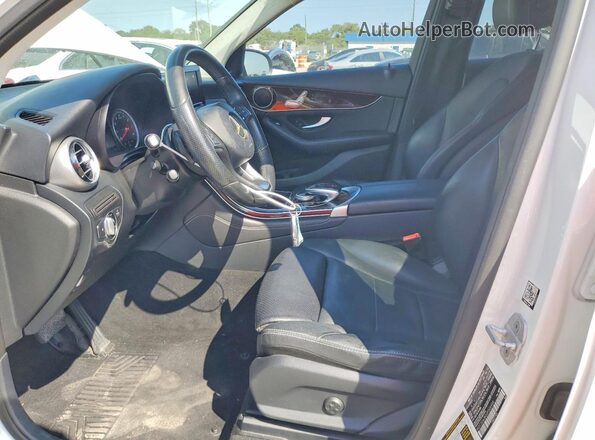 WDC0G4JB0GF008958 2016 MERCEDES-BENZ GLC-CLASS White Սալոնի դիմացի տեսք