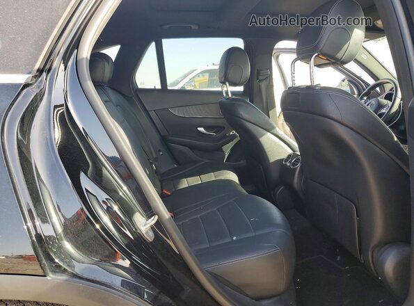 WDC0G4JB0JV024672 2018 MERCEDES-BENZ GLC-CLASS Black Vista de los asientos traseros