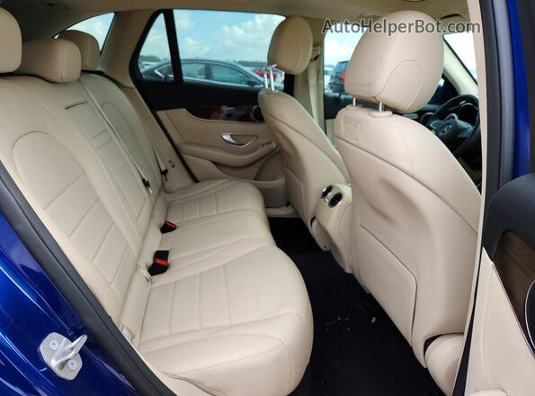 WDC0G4JB0JV055226 2018 MERCEDES-BENZ GLC-CLASS Blue Vista interior trasera