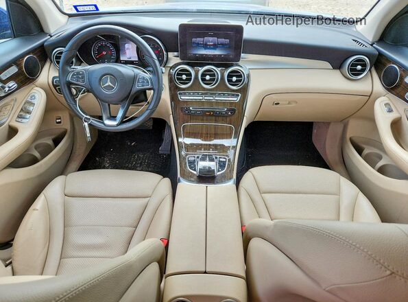 WDC0G4JB0JV055226 2018 MERCEDES-BENZ GLC-CLASS Blue Vista del salpicadero