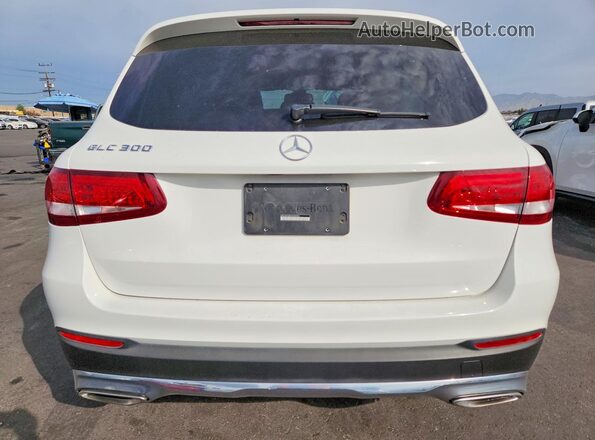 WDC0G4JB0JV080952 2018 MERCEDES-BENZ GLC-CLASS Белый Вид задней части салона
