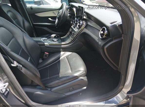 WDC0G4JB0KV125664 2019 MERCEDES-BENZ GLC 300 Gray Front interior view