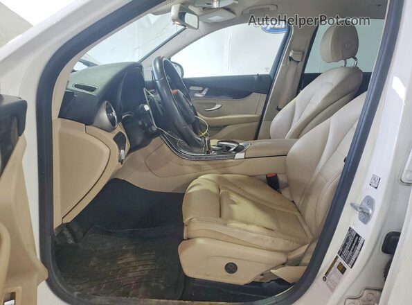 WDC0G4JB1GF059482 2016 MERCEDES-BENZ GLC-CLASS Белый Вид салона спереди