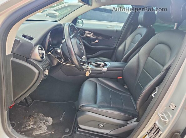WDC0G4JB2GF053318 2016 MERCEDES-BENZ GLC-CLASS Silver Vista interior delantera