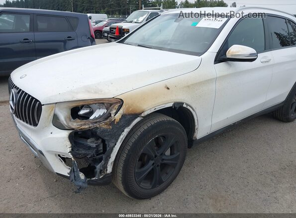WDC0G4JB2GF070667 2016 MERCEDES-BENZ GLC 300 White Widok z przodu