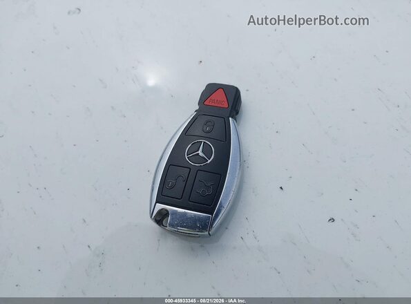 WDC0G4JB2GF070667 2016 MERCEDES-BENZ GLC 300 White Widok deski rozdzielczej