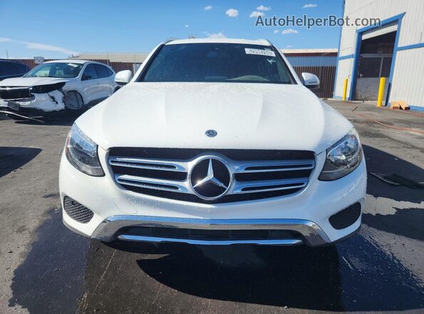 WDC0G4JB2HF271485 2017 MERCEDES-BENZ GLC-CLASS White Vista frontal