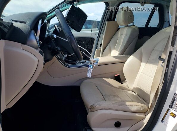 WDC0G4JB3HF179494 2017 MERCEDES-BENZ GLC-CLASS White წინა სალონის ხედი
