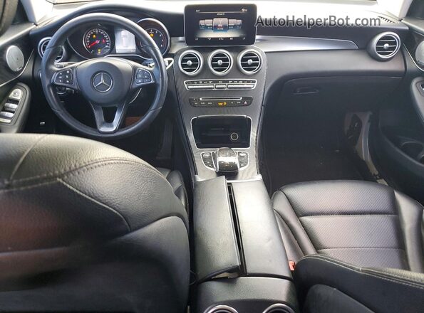 WDC0G4JB4JV015957 2018 MERCEDES-BENZ GLC-CLASS Silver წინა პანელის ხედი