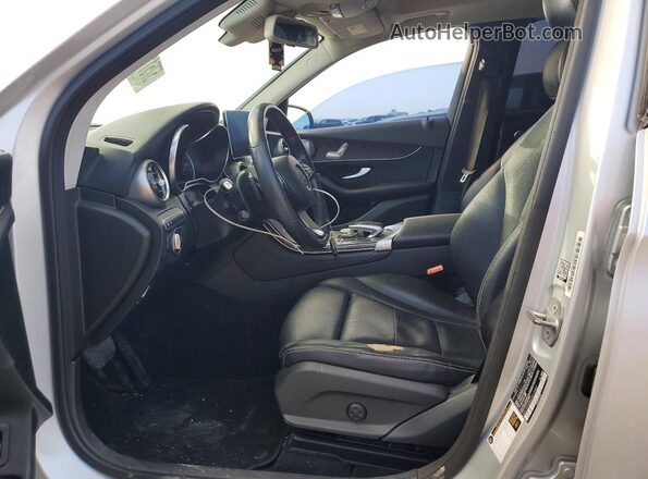 WDC0G4JB4JV015957 2018 MERCEDES-BENZ GLC-CLASS Silver წინა სალონის ხედი