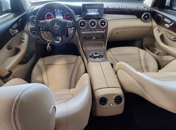 WDC0G4JB4KV143567 2019 MERCEDES-BENZ GLC-CLASS White წინა პანელის ხედი