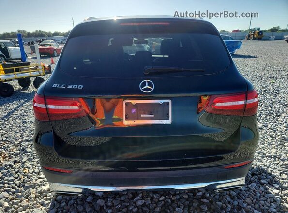 WDC0G4JB5JV057134 2018 MERCEDES-BENZ GLC-CLASS Black Вид ззаду