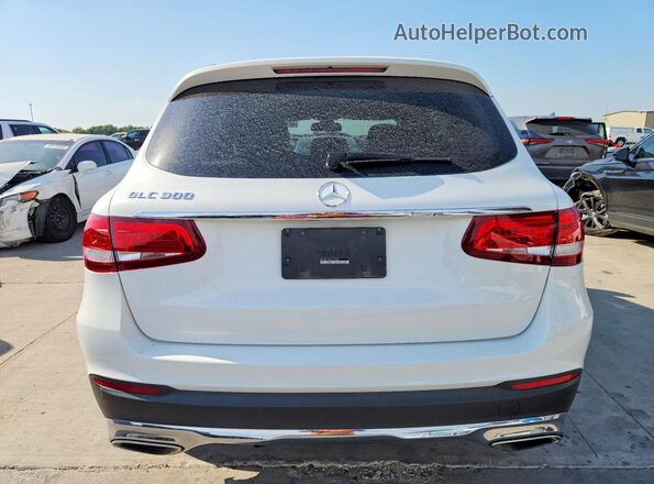 WDC0G4JB5KV133386 2019 MERCEDES-BENZ GLC-CLASS White Vista del compartimento del motor