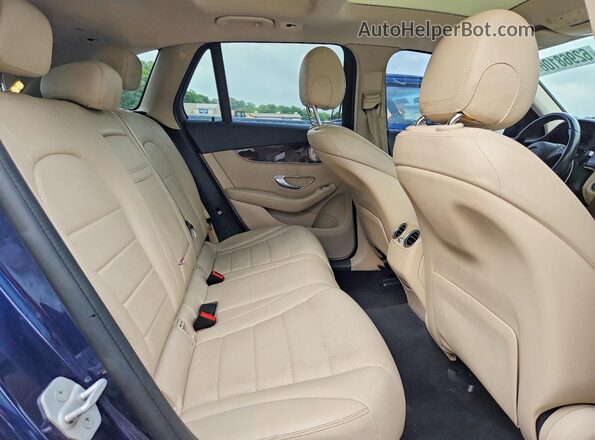 WDC0G4JB6GF011296 2016 MERCEDES-BENZ GLC-CLASS Blue Widok wnętrza z tyłu
