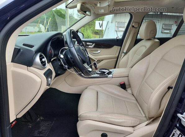 WDC0G4JB6GF011296 2016 MERCEDES-BENZ GLC-CLASS Blue Widok wnętrza z przodu