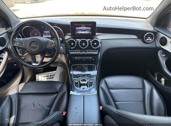 WDC0G4JB6HF140382 2017 MERCEDES-BENZ GLC 300 Black Widok z przodu