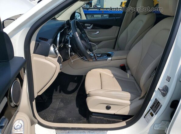WDC0G4JB6JF452773 2018 MERCEDES-BENZ GLC-CLASS White Вид салону спереду