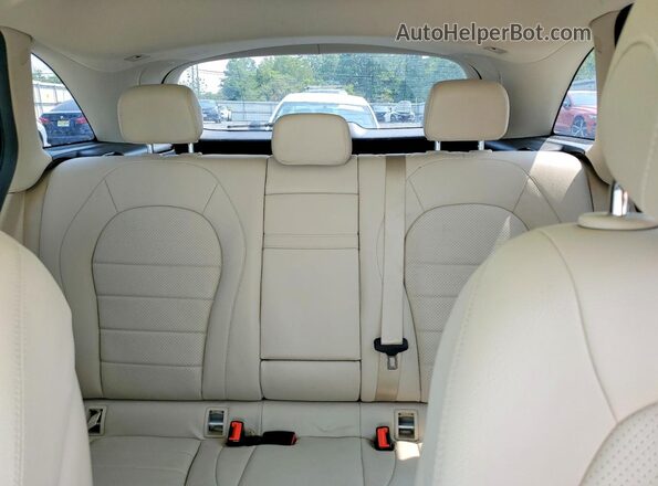 WDC0G4JB6JF452773 2018 MERCEDES-BENZ GLC-CLASS White Вид задніх сидінь